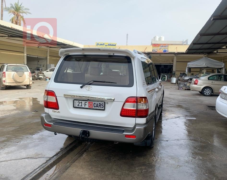 تويوتا لاندكروزر